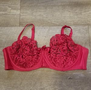 Unlined Victoria's Secret Red Lace Bra. 38D.